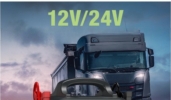 Tragbare Autobatterieverstärker 12V/24V Kapazität 24000mAh/88,8Wh Spitzenleistung 4000A 868000mAh