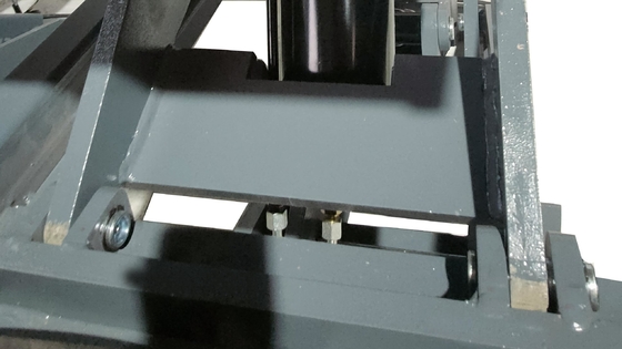 Aufheben mit AUTO-REPARATUR WARTUNG Aufheben 3,5 T Oberflächenmontierte hydraulische Automotive Schere Aufheben